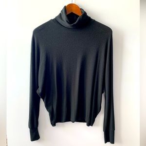 🟡2 Hearts Long Sleeve Turtleneck Top